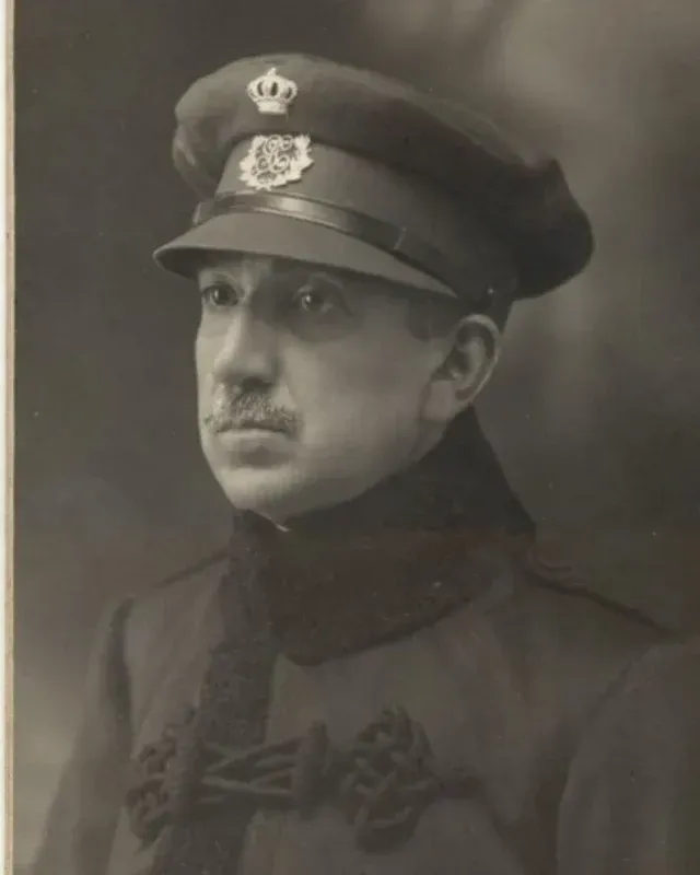 inline image