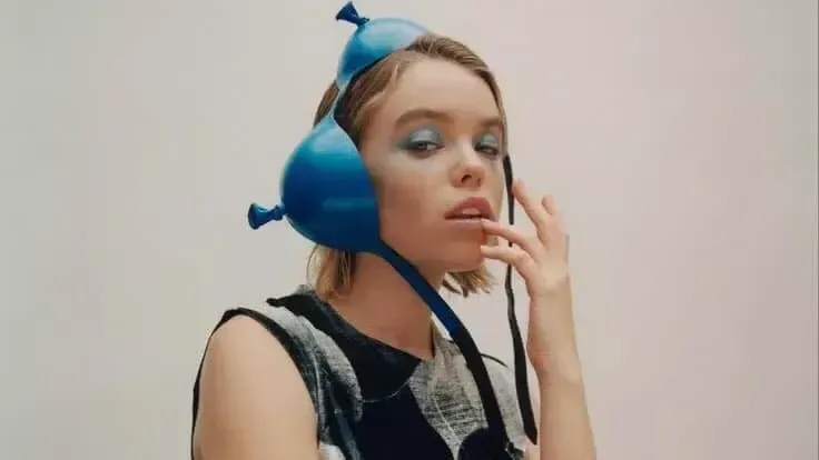 inline image